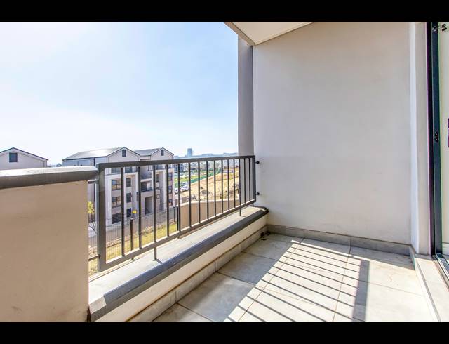 2 BEDROOM APARTMENT TO LET IN WATERFALL